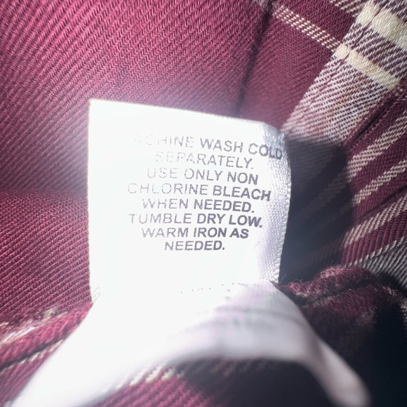 Woman’s Willow Creek Boyfriend Fit Plaid Shirt - Picture 6 of 13